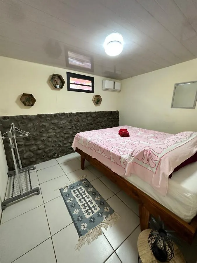 푸나우이아 Kahea Ragni B&B